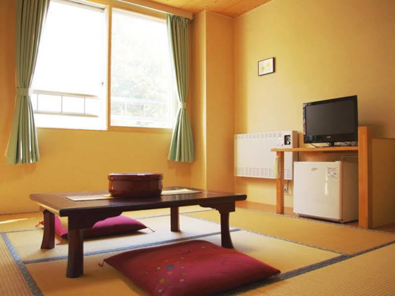 Tanakaya Hinageshikan Rishiri Exterior photo
